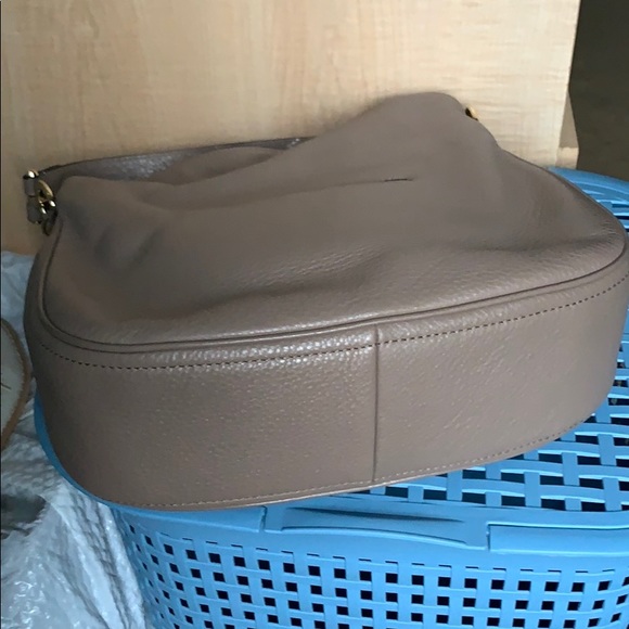 Michael Khors handbag - Picture 2 of 9